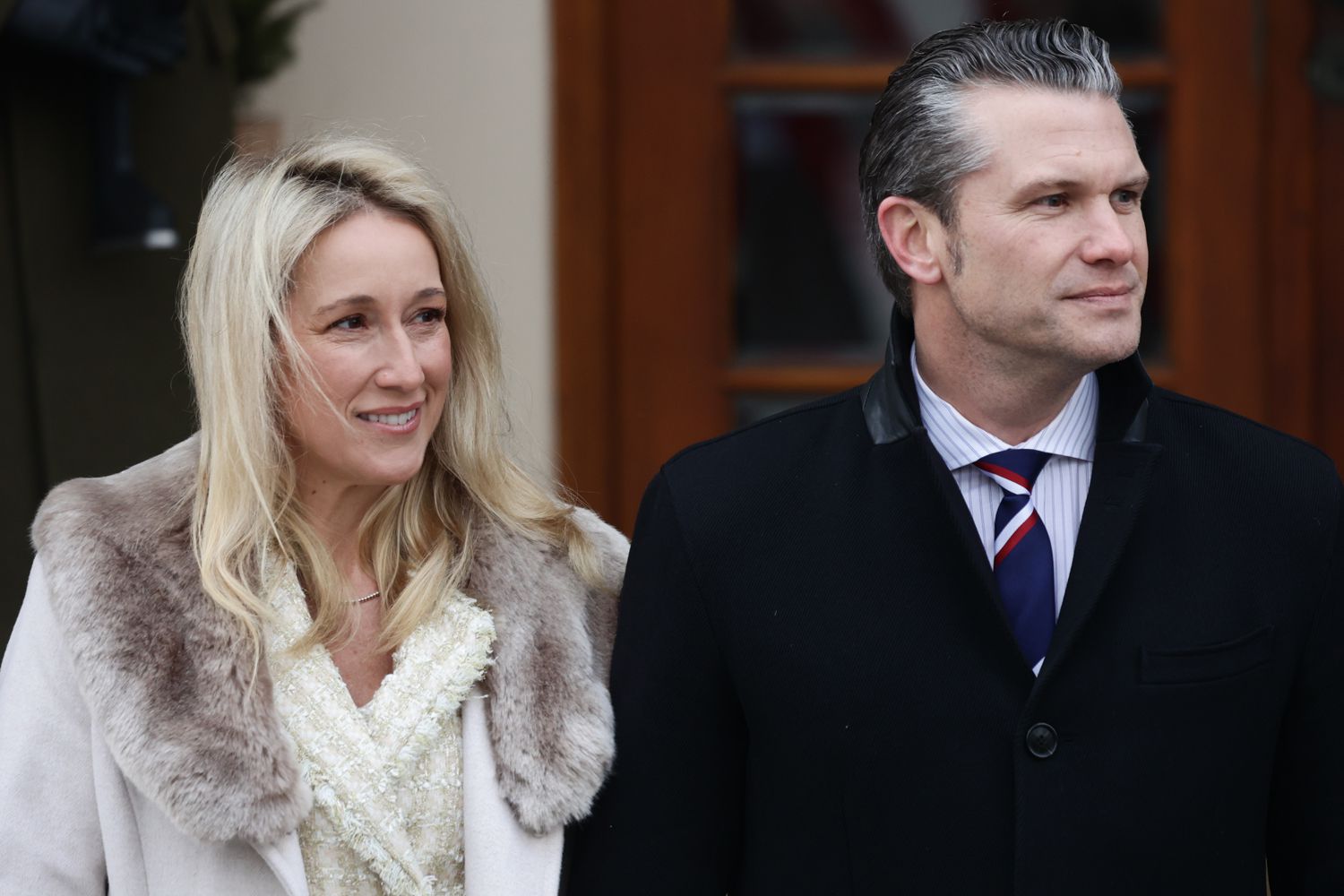 pete hegseth wife